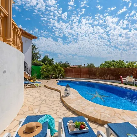 Serena - Plusholidays Villa