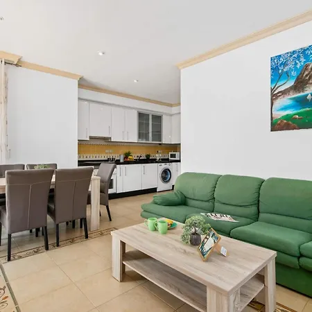 Serena - Plusholidays *