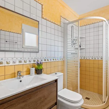 Serena - Plusholidays * Calpe