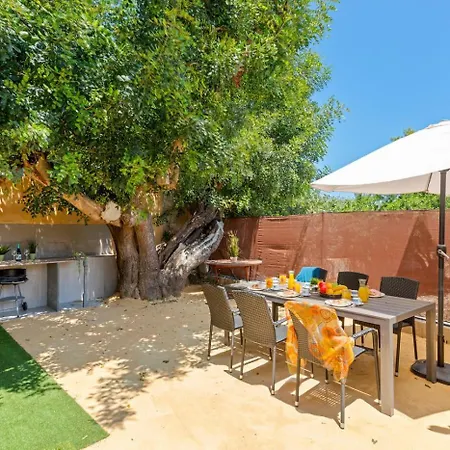 Villa Serena - Plusholidays *