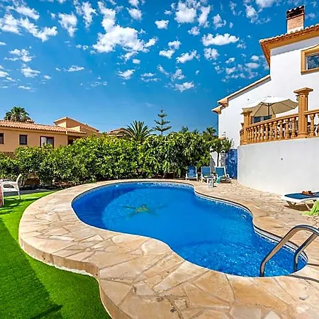 Serena - Plusholidays Villa *