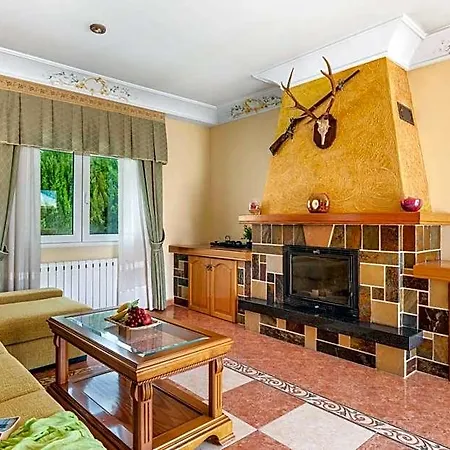 Villa Serena - Plusholidays *