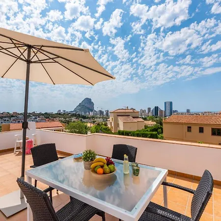 Serena - Plusholidays Willa