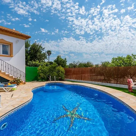 Serena - Plusholidays