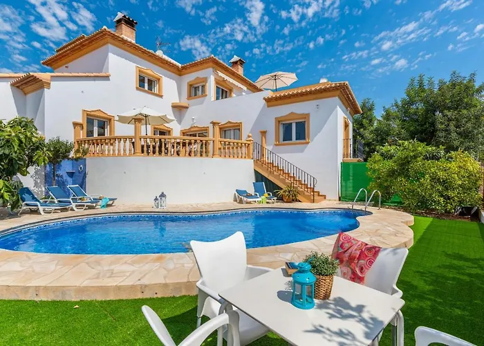 Serena - Plusholidays Villa *