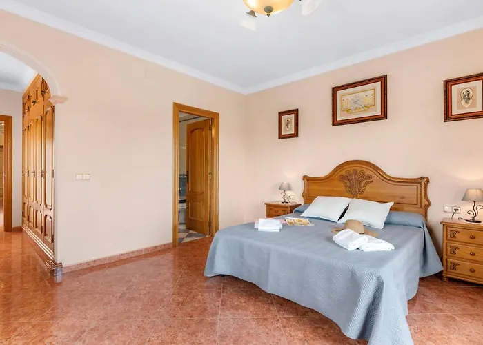 Serena - Plusholidays Villa