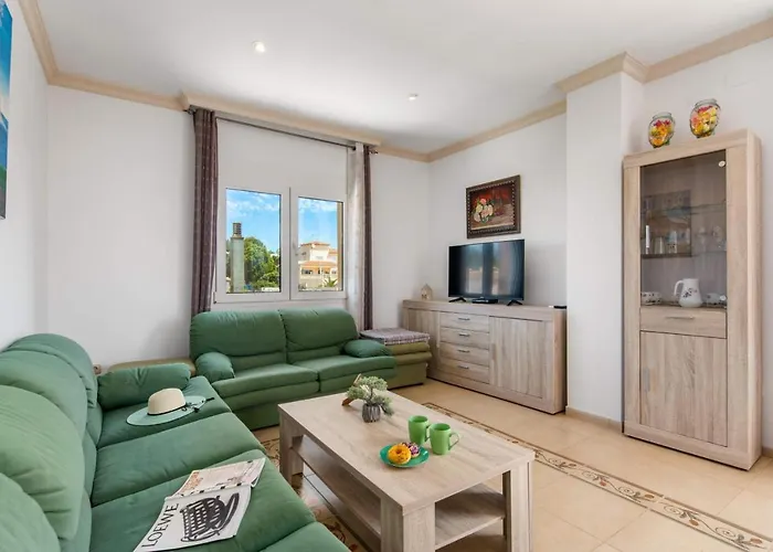 Serena - Plusholidays